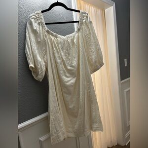 Old Navy Cream Elastic Waist Skirt